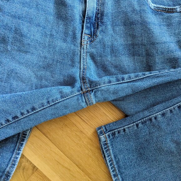 Distressed Knox Rose Jeans w/Embroidery - SZ 6 - Picture 8 of 9